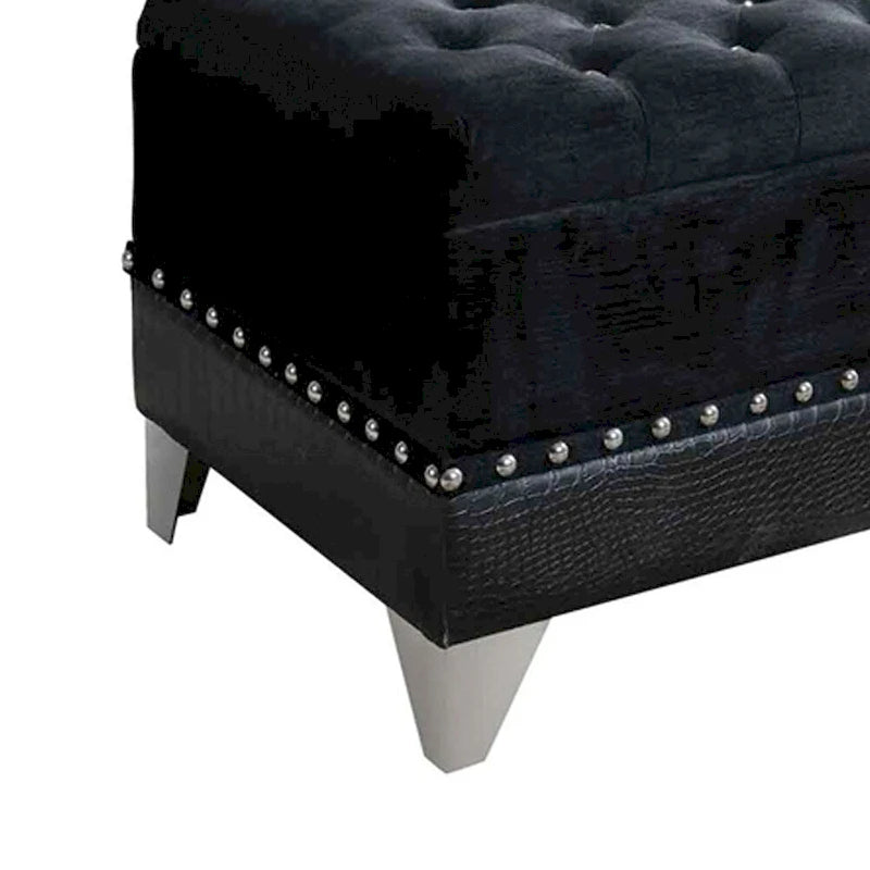 Banc de rangement en similicuir avec garnitures cloutées et siège capitonné, noir