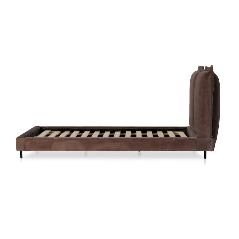 Lit rembourré bas avec tête de lit oreiller surdimensionnée pour chambre moderne et douillette